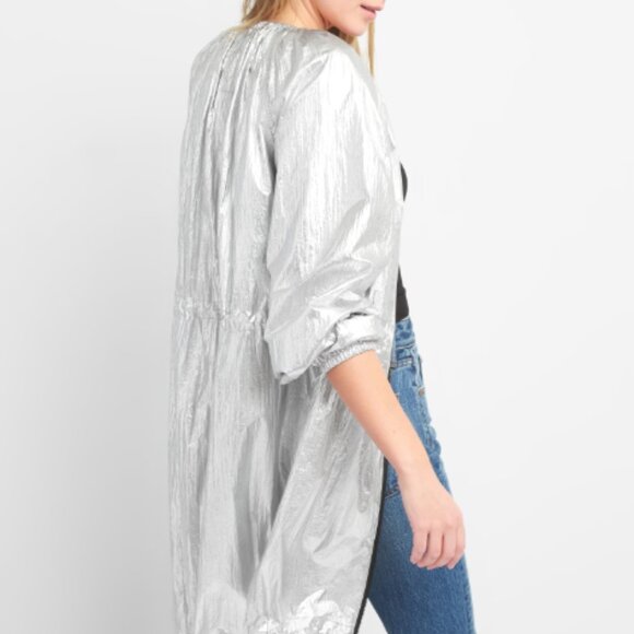 NWT GAP Women Size M, Metallic Parachute Lightweight Parka, Silver - Picture 7 of 11
